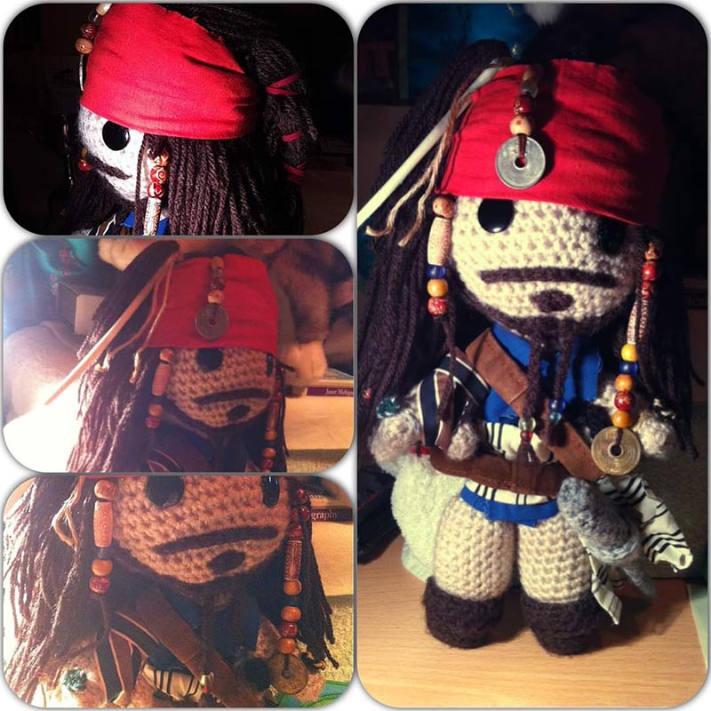 Jack Sparrow mascot
